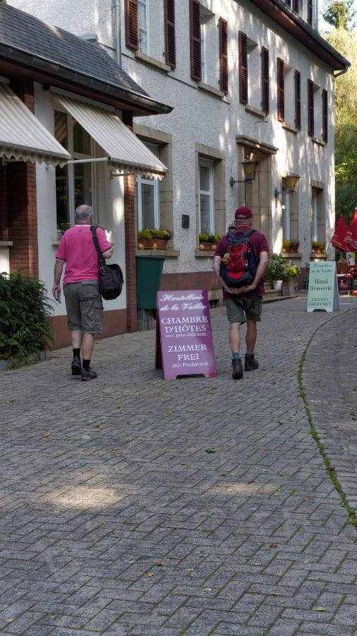 Hostellerie De La Vallee Heffingen Екстериор снимка