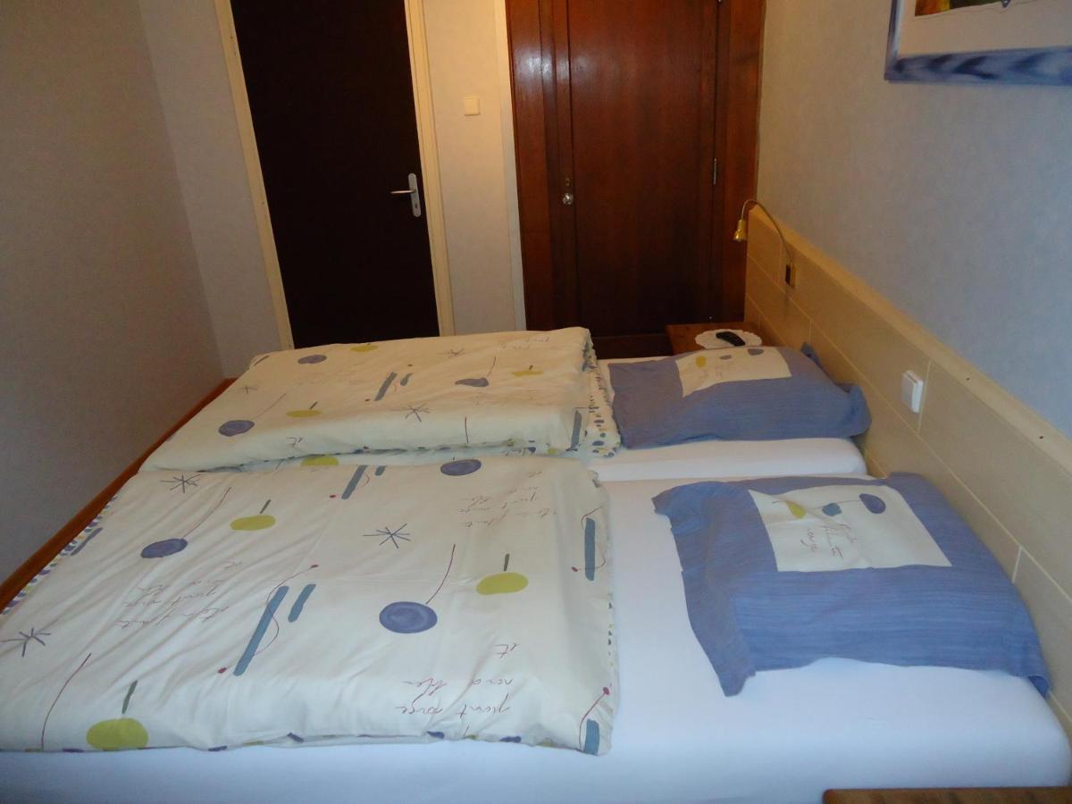 Hostellerie De La Vallee Heffingen Стая снимка
