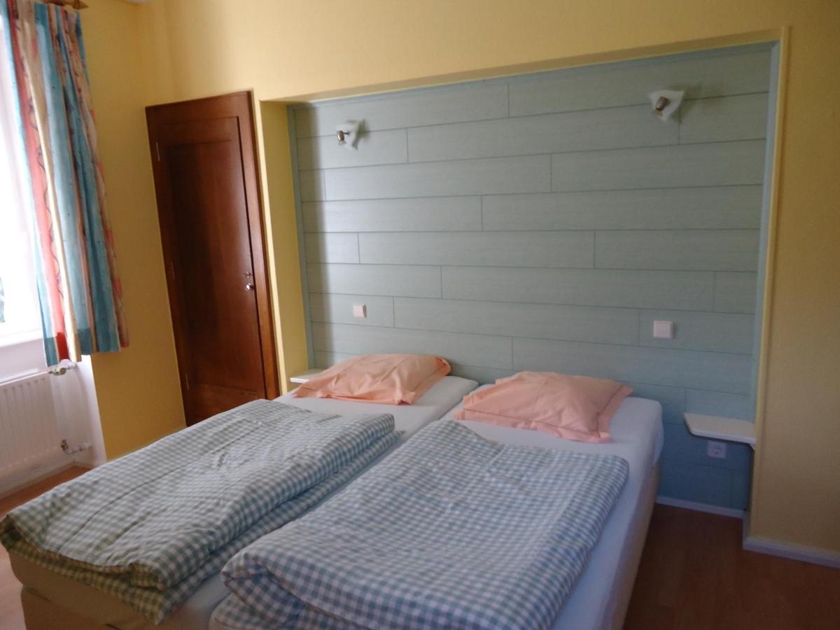 Hostellerie De La Vallee Heffingen Екстериор снимка