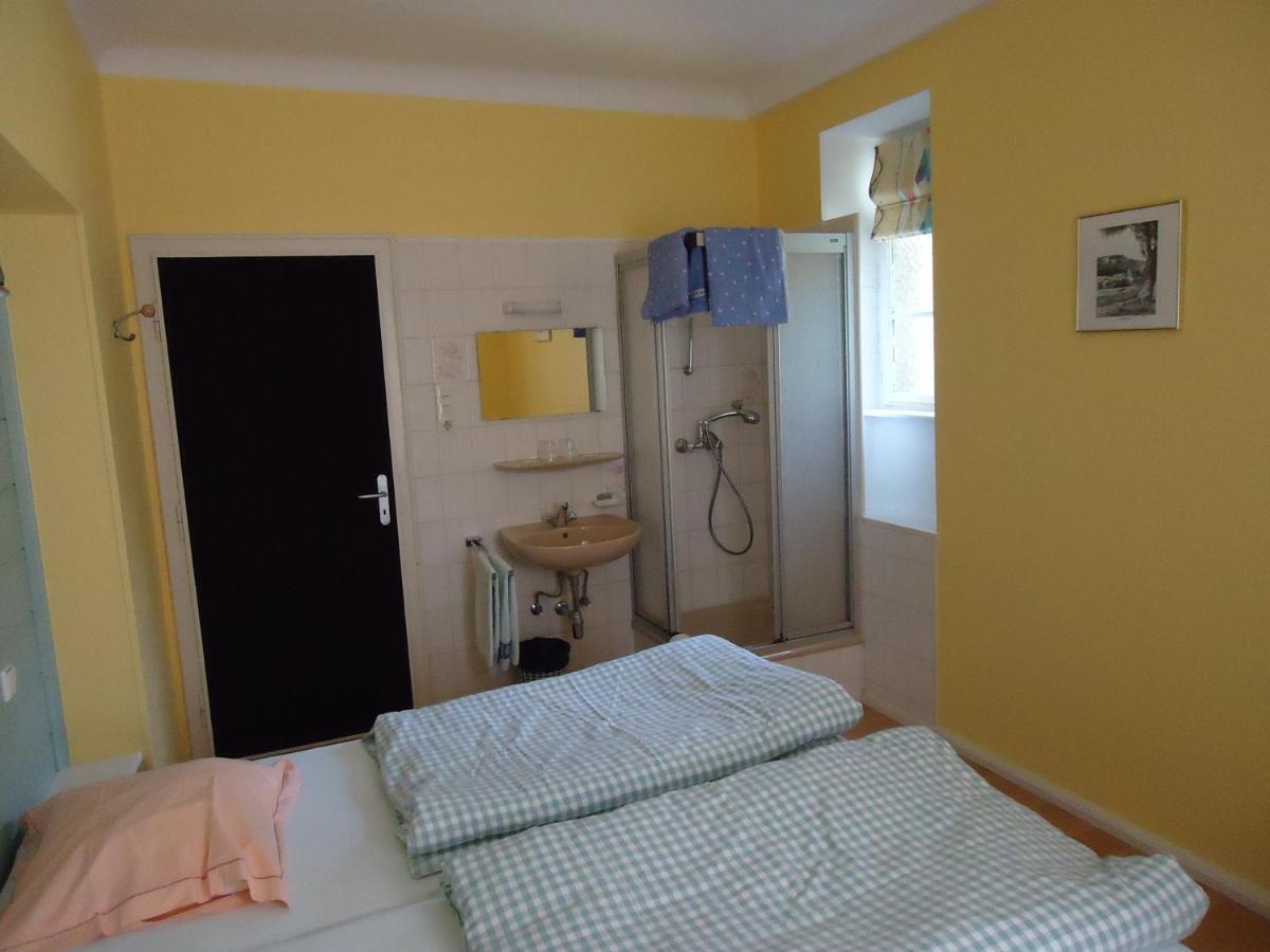 Hostellerie De La Vallee Heffingen Стая снимка