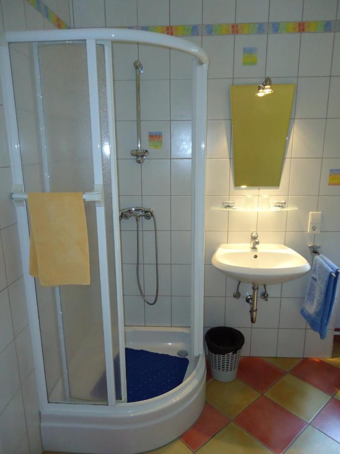 Hostellerie De La Vallee Heffingen Екстериор снимка